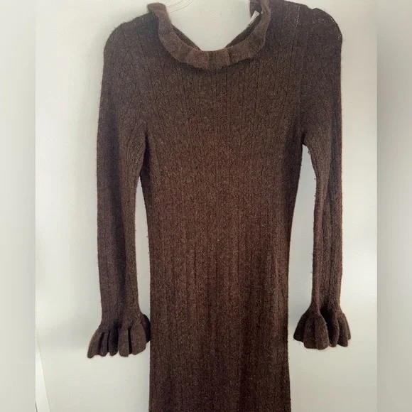 Doen Estella ruffled pointelle knit alpaca blend midi dress - Picture 4 of 9